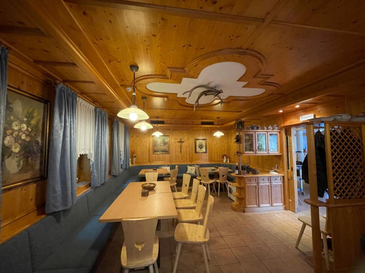 Hotel Larch Campo di Trens Dış mekan fotoğraf