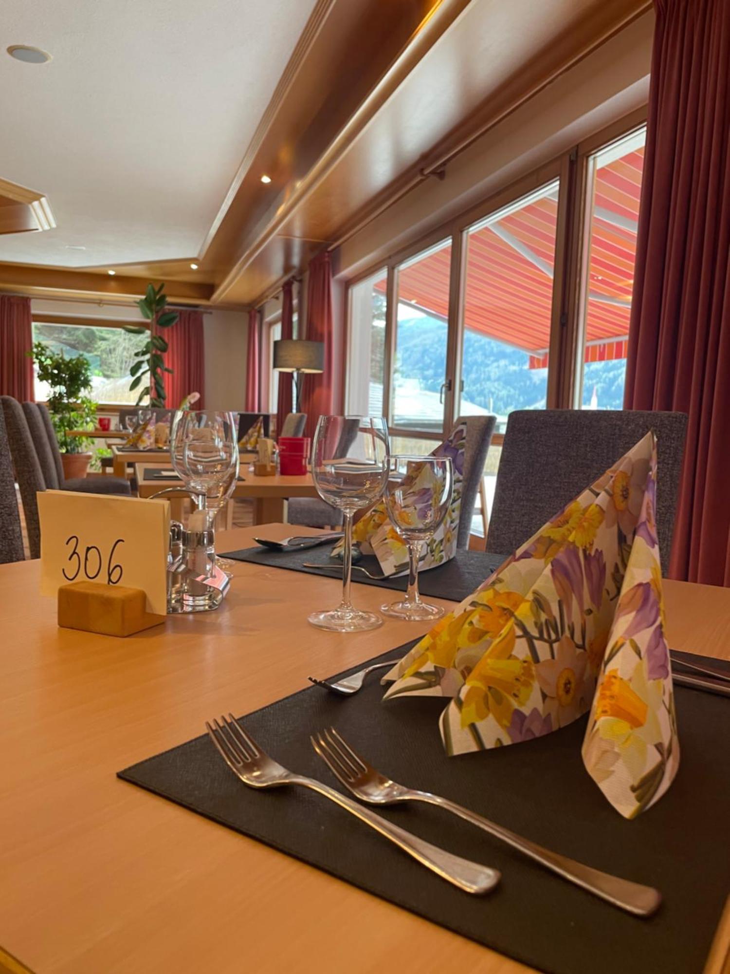 Hotel Larch Campo di Trens Dış mekan fotoğraf